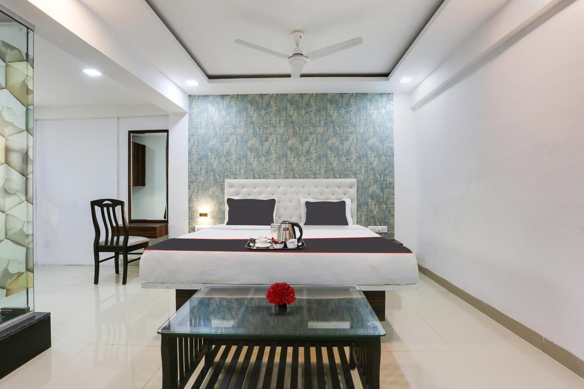Capital O Arsh Executive Inn Mumbai Exterior photo